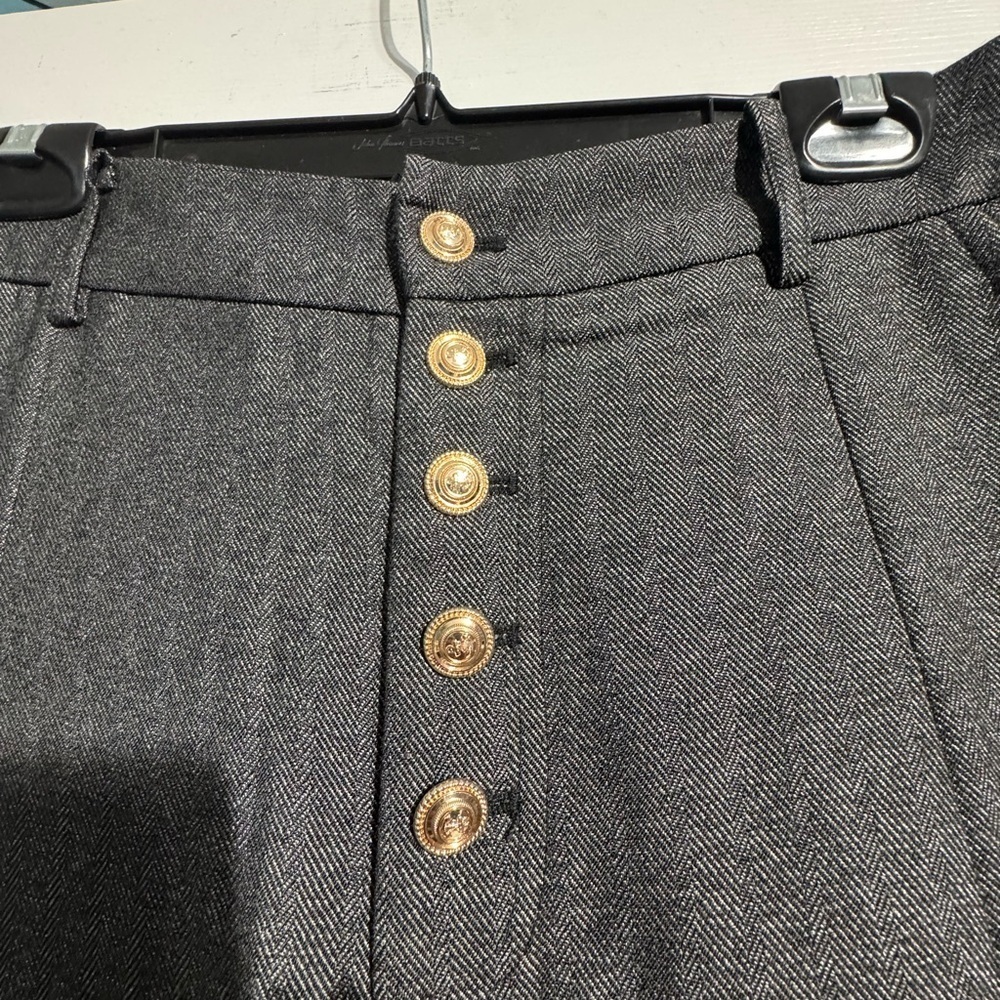 Cömmense High-Waisted Button-Front Wide-Leg Pants Size Large NWOT Chic Modern - Picture 3 of 11